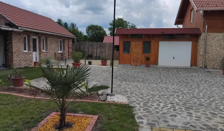 Lilla Apartmanhzak Szilvsvrad - Mjus 1. (min. 3 j)