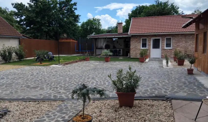 Lilla Apartmanhzak Szilvsvrad - Mjus 1. (min. 3 j)