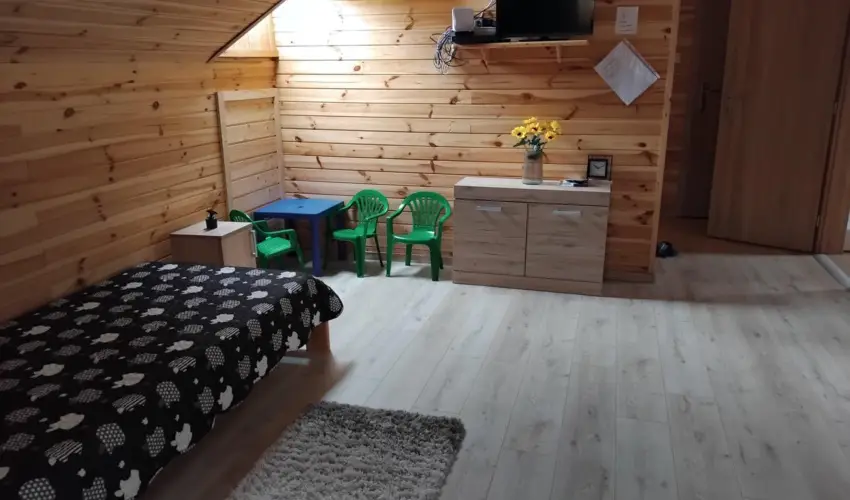 Lilla Apartmanh�zak Szilv�sv�rad - M�jus 1. (min. 2 �j)
