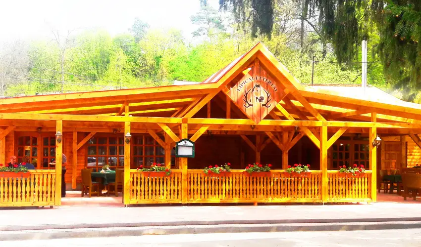 Lipicai Hotel Szilvsvrad - Mjus 1. (min. 2 j)