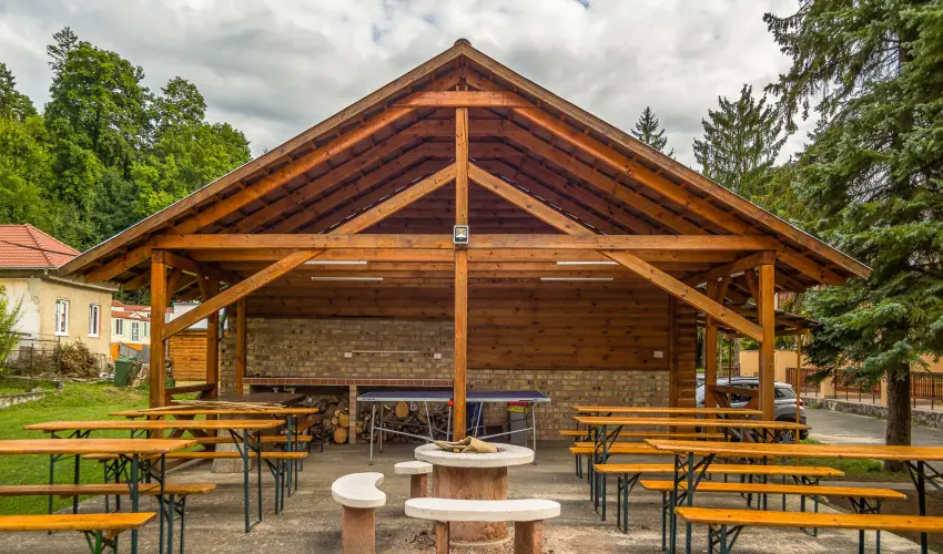 Lipicai Hotel Szilvsvrad - Mjus 1. (min. 2 j)