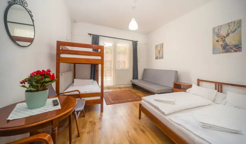 Lipicai Hotel Szilvsvrad - Mjus 1. (min. 2 j)