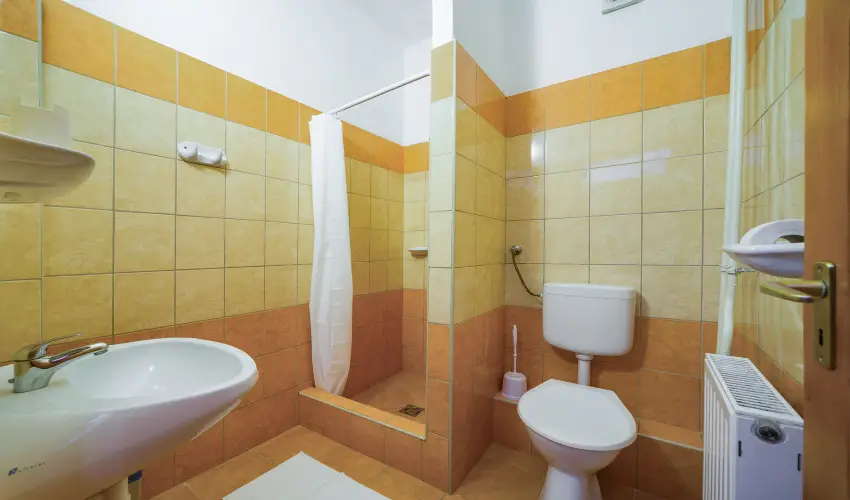 Lipicai Hotel Szilvsvrad - Mjus 1. (min. 2 j)