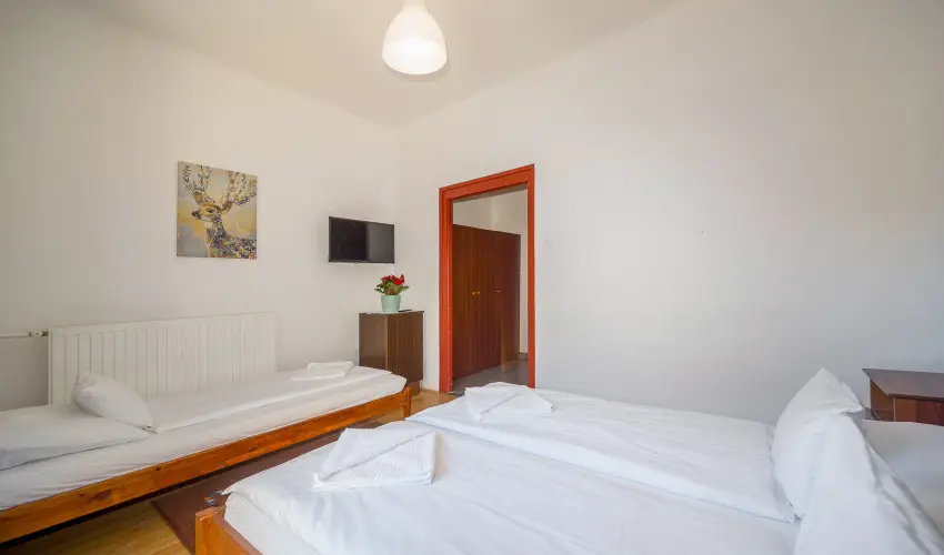 Lipicai Hotel Szilvsvrad - Mjus 1. (min. 2 j)