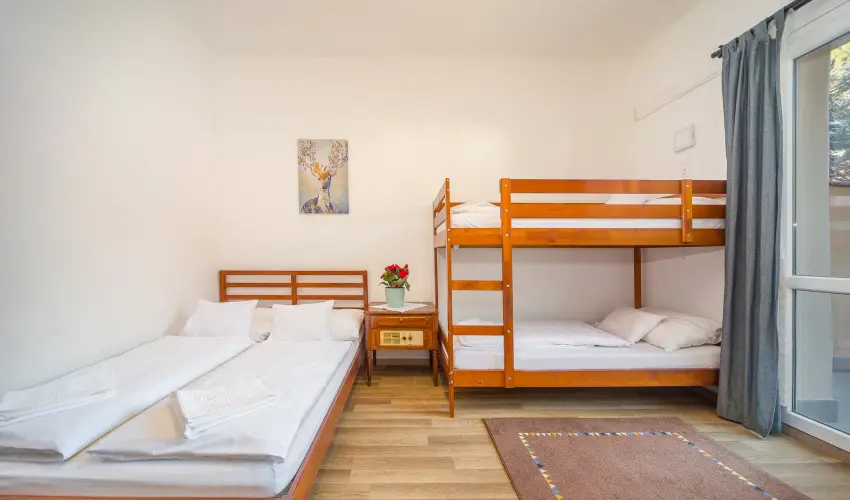 Lipicai Hotel Szilvsvrad - Mjus 1. (min. 2 j)