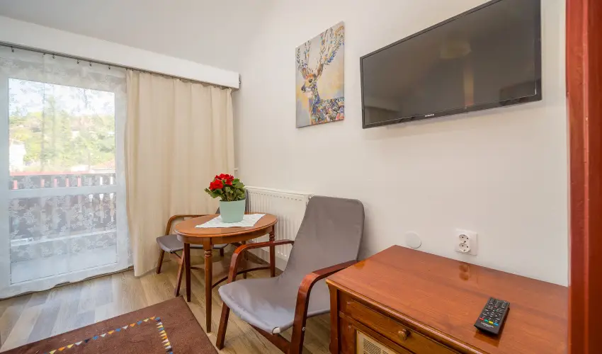 Lipicai Hotel Szilvsvrad - Mjus 1. (min. 2 j)