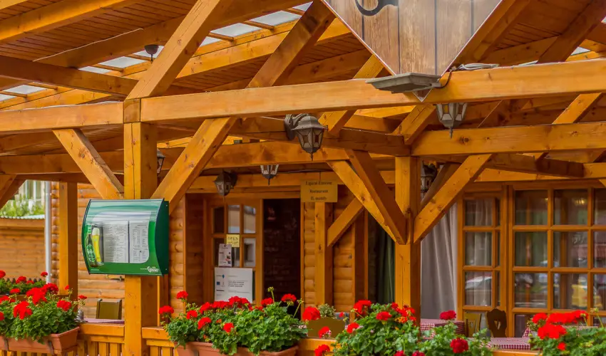 Lipicai Hotel Szilvsvrad - Mjus 1. (min. 2 j)