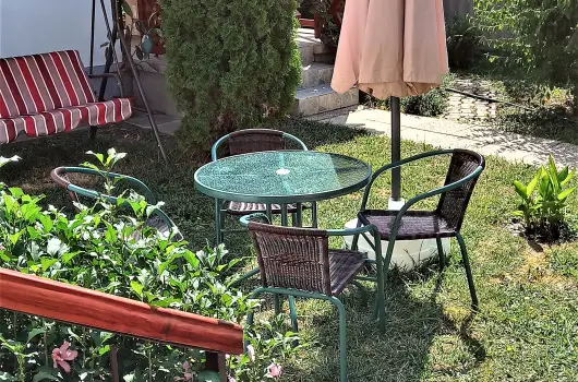 Liza Apartman - M�jus 1. (min. 2 �j)