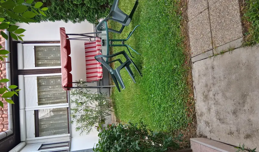 Liza Apartman Gyula - Mjus 1. (min. 2 j)