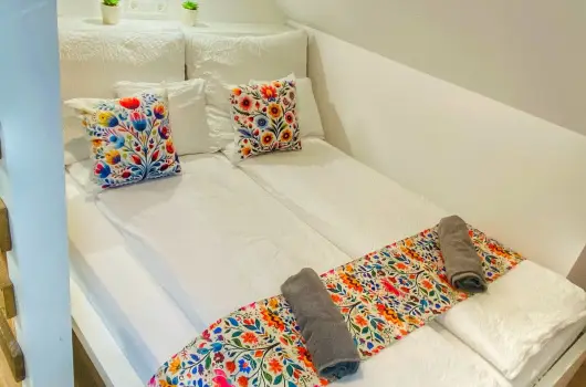 Magenta Apartman - Mjus 1.