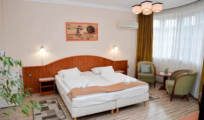 Major Panzi� & �tterem Hajd�szoboszl� - M�jus 1. (min. 2 �j)