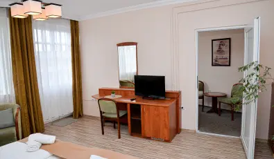 Major Panzi� & �tterem Hajd�szoboszl�