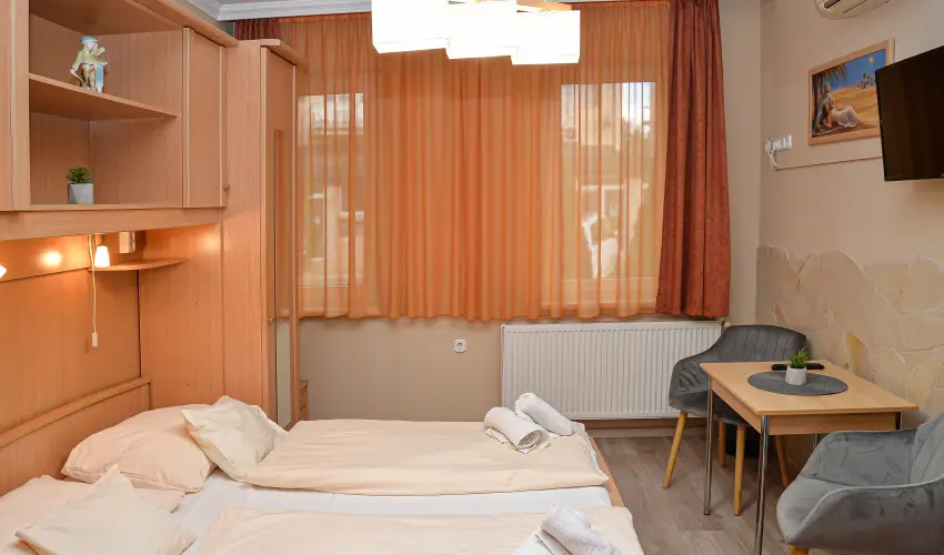 Major Panzi� & �tterem Hajd�szoboszl� - M�jus 1. (min. 2 �j)