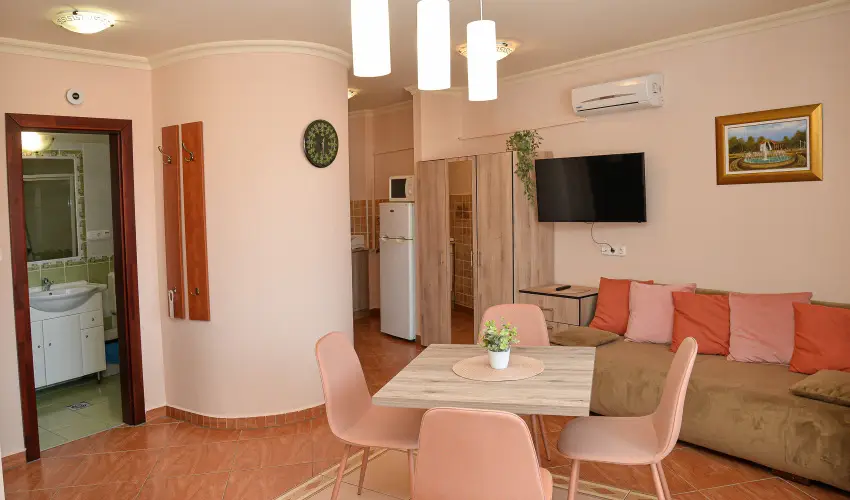 Major Panzi� & �tterem Hajd�szoboszl� - M�jus 1. (min. 2 �j)