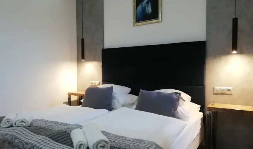 Malom-t Vendghz Tapolca - Mjus 1.