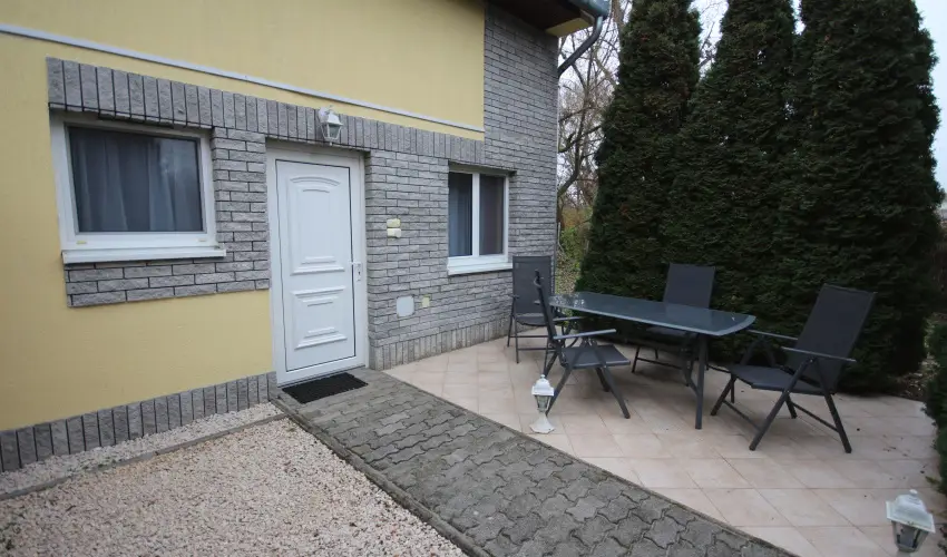 Mandula Wellness Apartmanhz Harkny Harkny - Mjus 1.