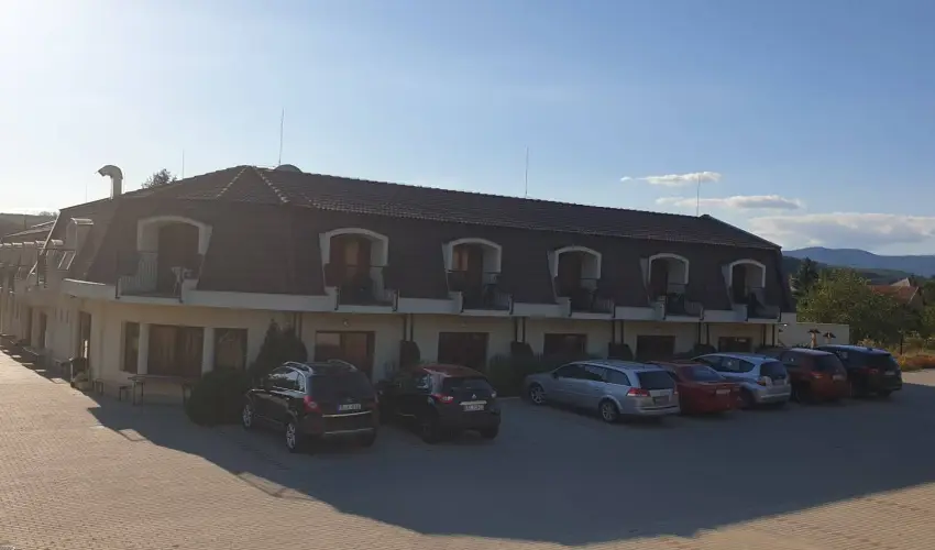 Margarta Apartmanhz Bogcs - Mjus 1. 