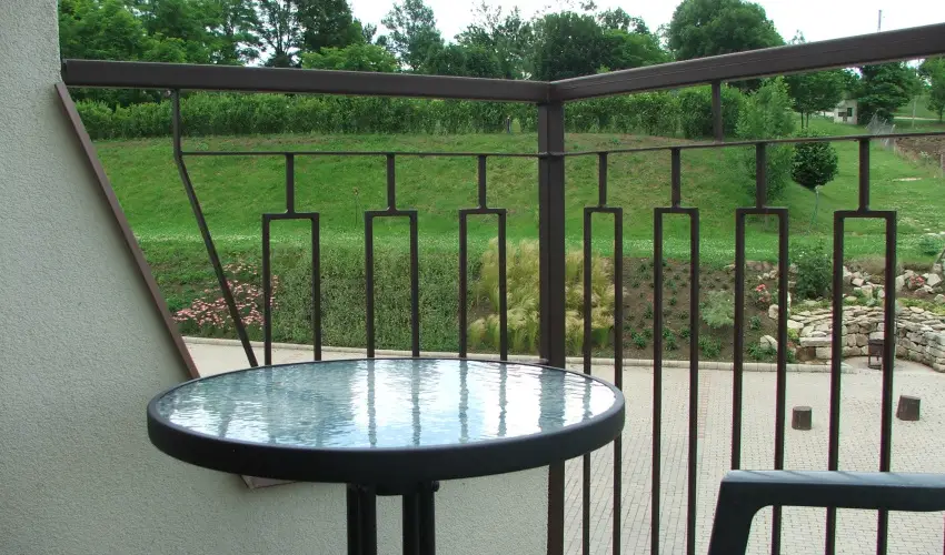 Margarta Apartmanhz Bogcs - Mjus 1. 