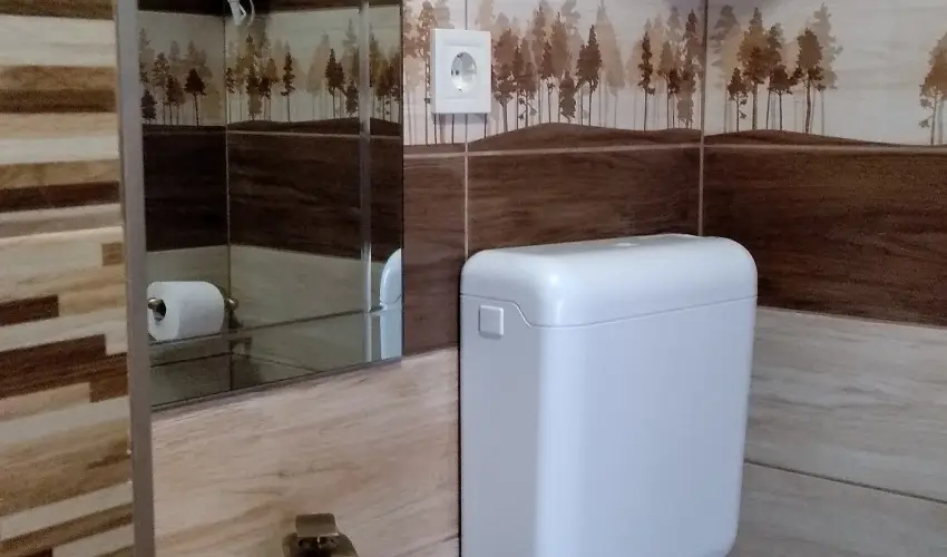 Margar�ta Panzi� S�rospatak - M�jus 1. (min. 2 �j)