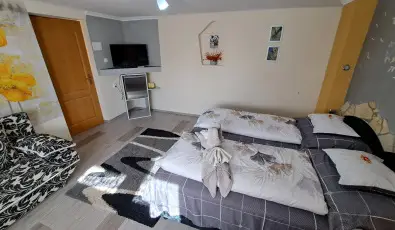 Margar�ta Panzi� S�rospatak