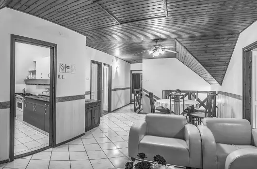 M�ria Apartmanok - M�jus 1. (min. 2 �j)
