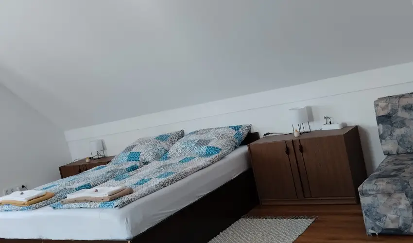 Mrki Vendghz Mrk - Mjus 1. (min. 2 j)