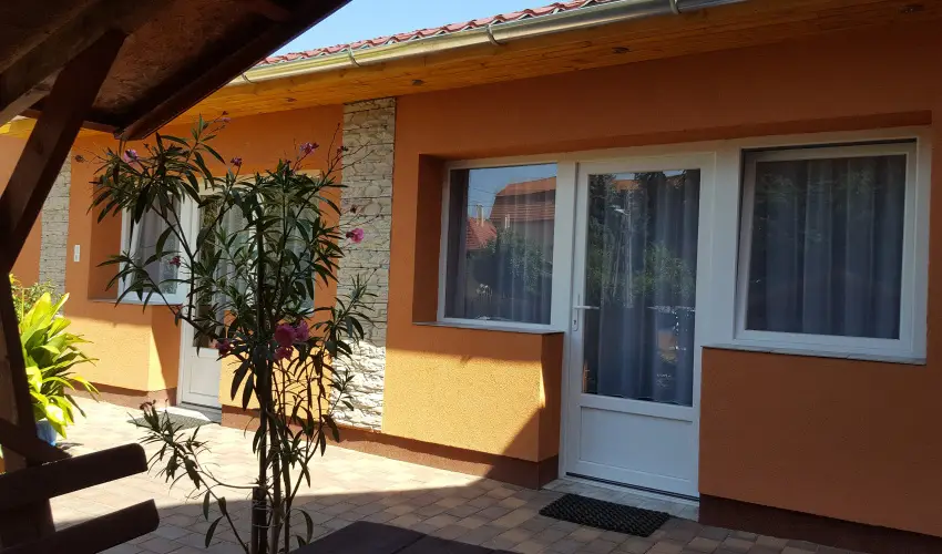 Mary Apartman Hajdszoboszl - Mjus 1. (min. 2 j)