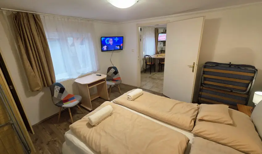 Mary Apartman Hajd�szoboszl� - M�jus 1. (min. 2 �j)