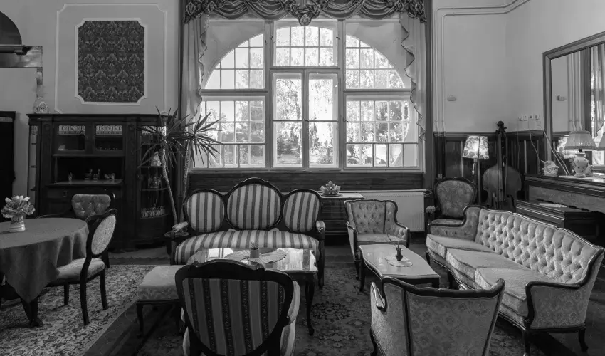 Meller Kastly Villa Csurg - Mjus 1. (min. 2 j)