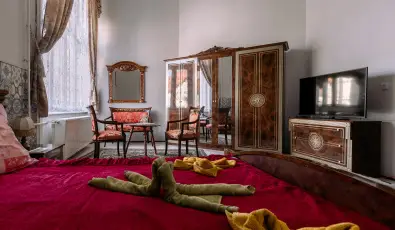 Meller Kastly Villa Csurg