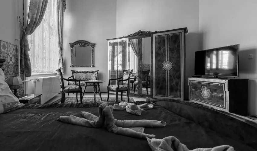 Meller Kastly Villa Csurg - Mjus 1. (min. 2 j)