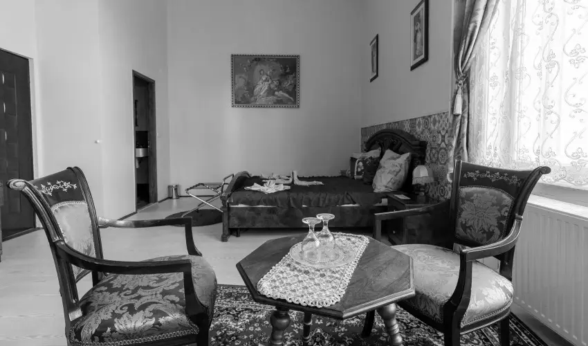 Meller Kastly Villa Csurg - Mjus 1. (min. 2 j)