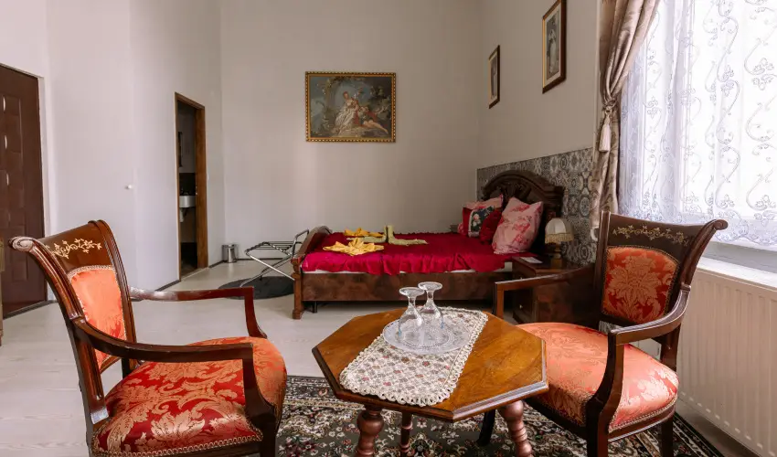 Meller Kast�ly Villa Csurg� - M�jus 1.