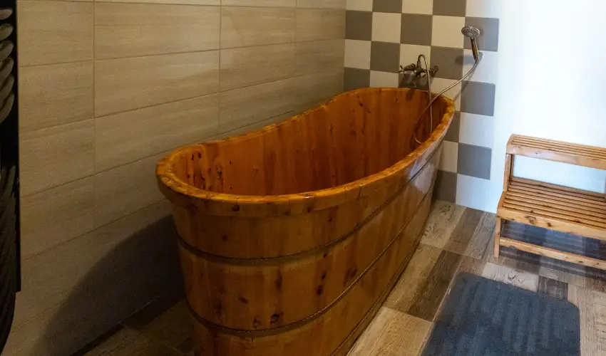 Meller Kast�ly Villa Csurg� - M�jus 1.