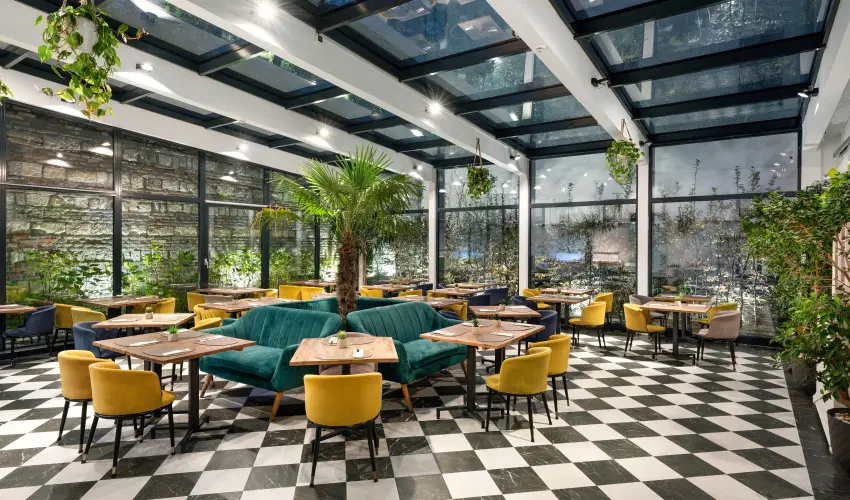 Monastery Boutique Hotel Budapest Budapest - Mjus 1. - specilis elrefizetssel