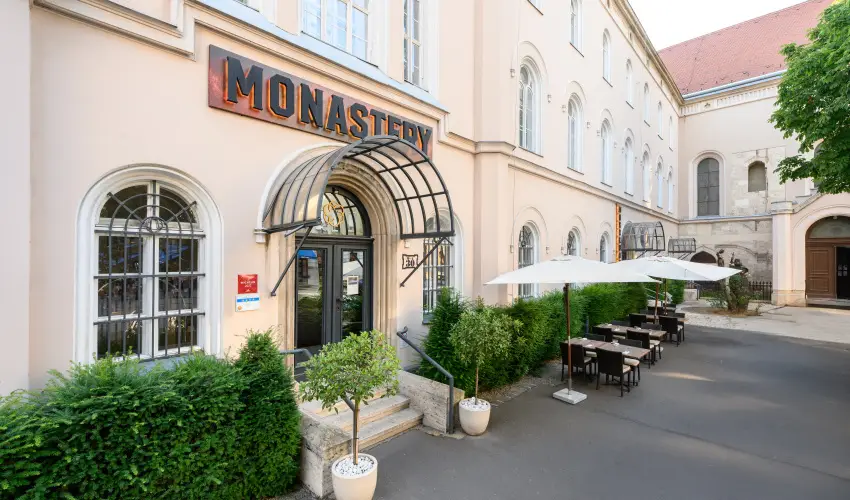 Monastery Boutique Hotel Budapest Budapest - Mjus 1. - specilis elrefizetssel