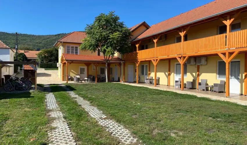 Montana Vendghz Balatonederics - Mjus 1. (min. 2 j)