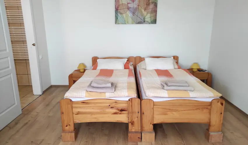 Montana Vendghz Balatonederics - Mjus 1. (min. 2 j)