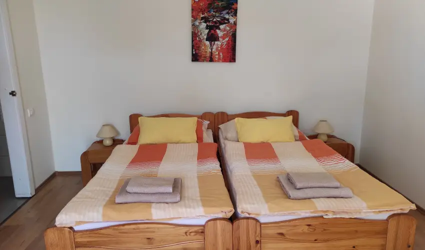 Montana Vendghz Balatonederics - Mjus 1. (min. 2 j)