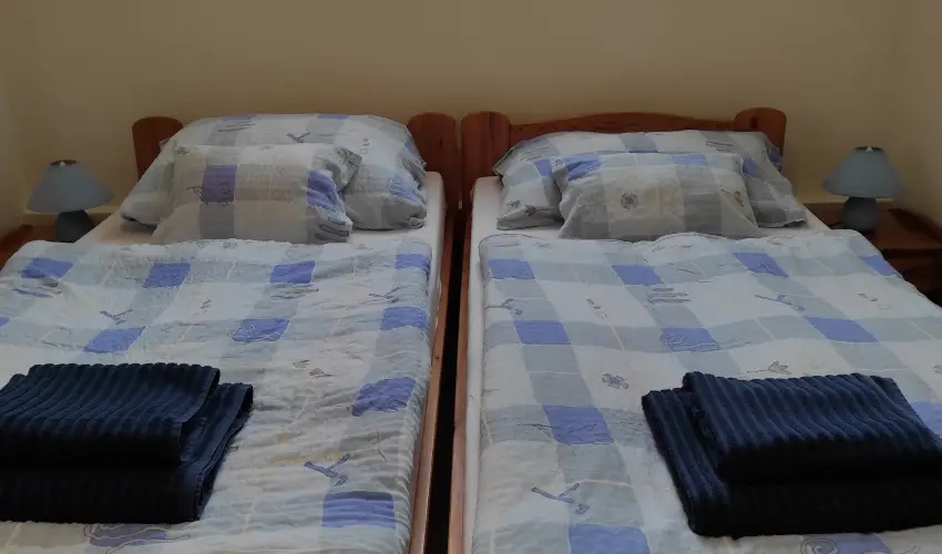 Montana Vendghz Balatonederics - Mjus 1. (min. 2 j)