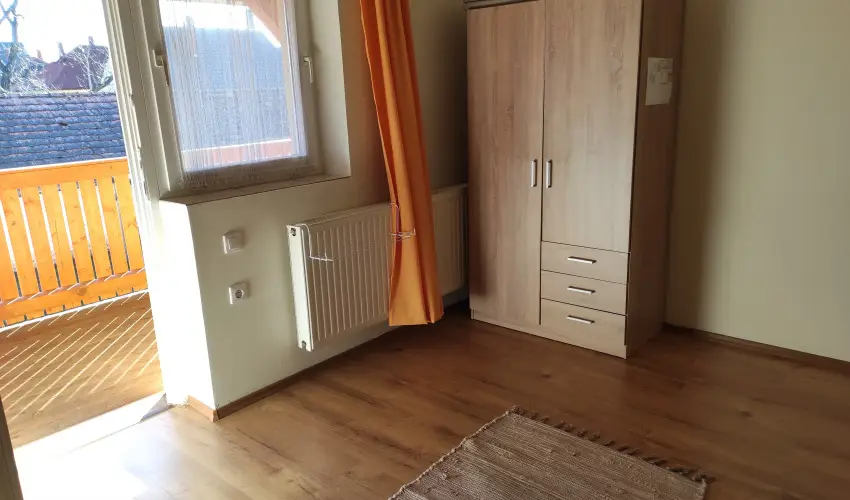 Montana Vendghz Balatonederics - Mjus 1. (min. 2 j)