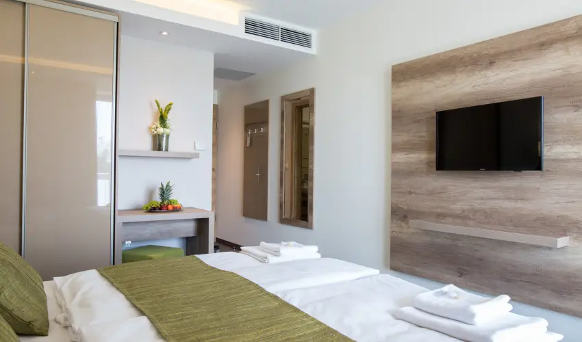 Ndas T Park Hotel Vasad - Mjus 1. (min. 3 j)