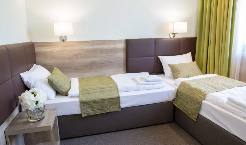 Ndas T Park Hotel Vasad - Mjus 1. (min. 3 j)