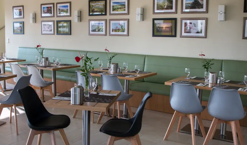 Ndas T Park Hotel Vasad - Mjus 1. (min. 3 j)