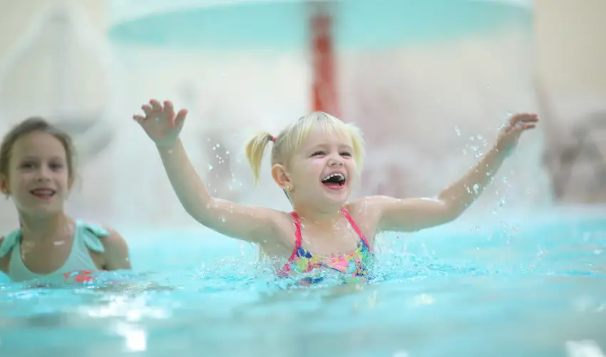 Ndas T Park Hotel Vasad - Mjus 1. (min. 3 j)