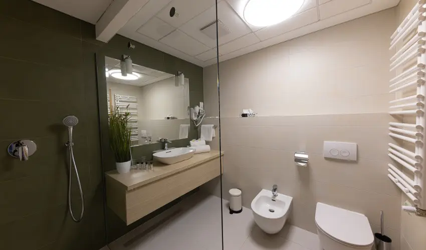 Ndas T Park Hotel Vasad - Mjus 1. (min. 3 j)