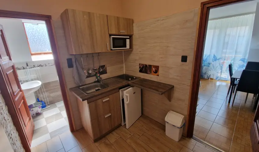 Napsug�r Apartmanh�z Si�fok - M�jus 1. (min. 2 �j)