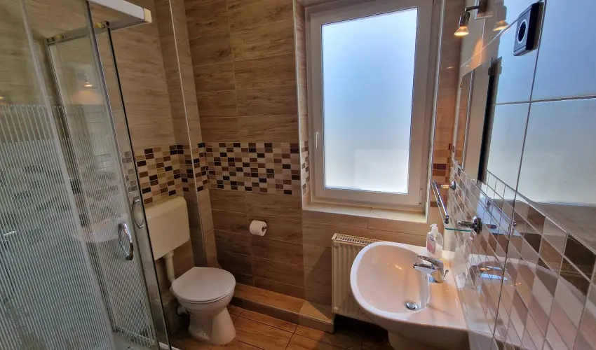 Napsug�r Apartmanh�z Si�fok - M�jus 1. (min. 2 �j)