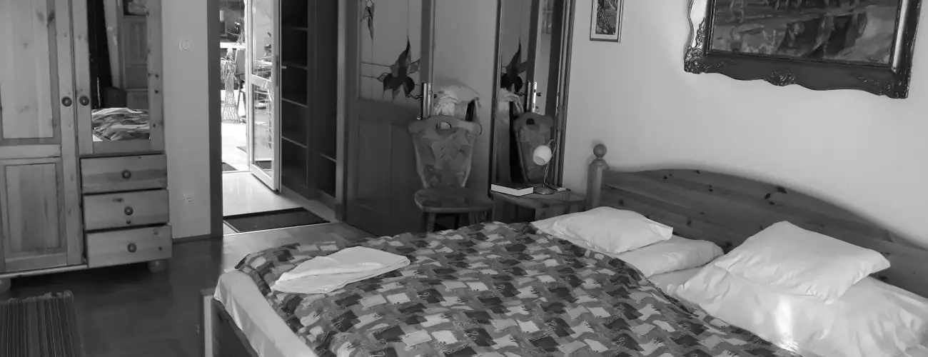 Napsugr Kenzy Lux Apartman Vendghzak Hajdszoboszl - Mjus 1. (min. 2 j)