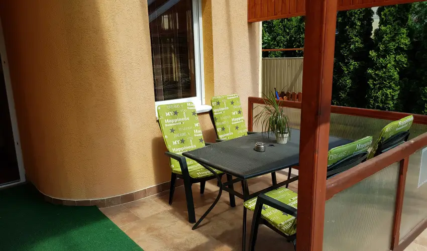 Napsug�r Resort Si�fok - Majus 1. (min. 2 �j)